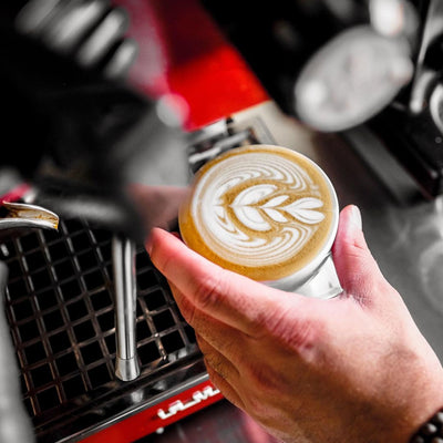 Klíčové výhody domácích kávovarů aneb proč si pořídit právě ty od La Marzocco Home